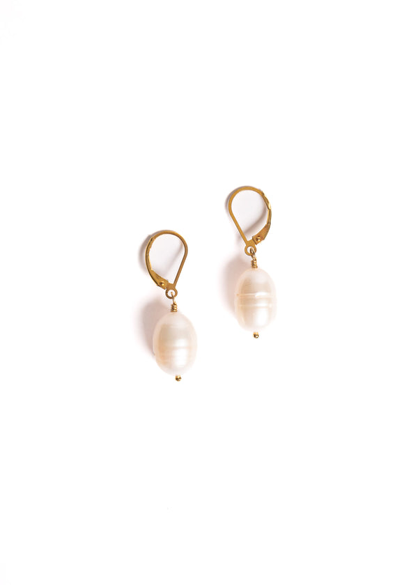 Cultured Pearls Earrings